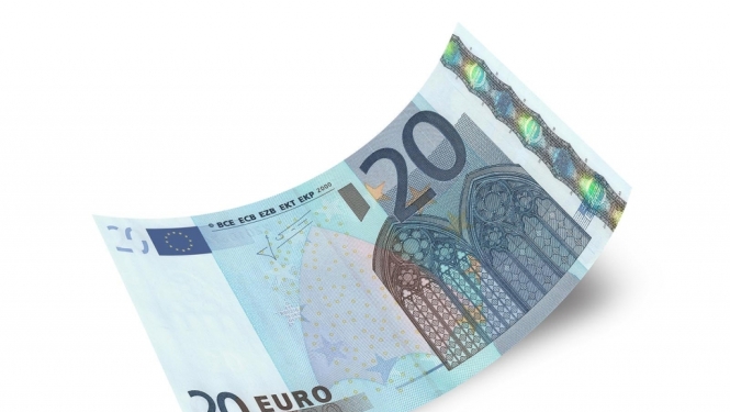 Informācija par 20 eiro izmaksu vakcinētajām personām, kuras sasniegušas 60 gadu vecumu